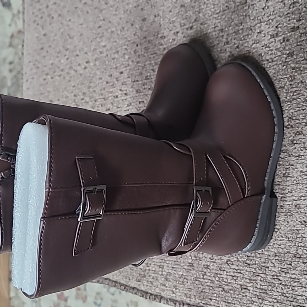 TODDLER GIRLS BROWN BOOTS SIZE 6